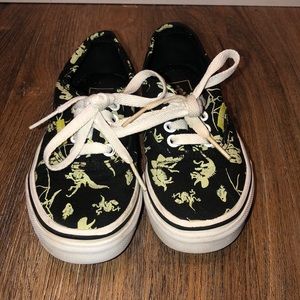 Size 11 kids vans